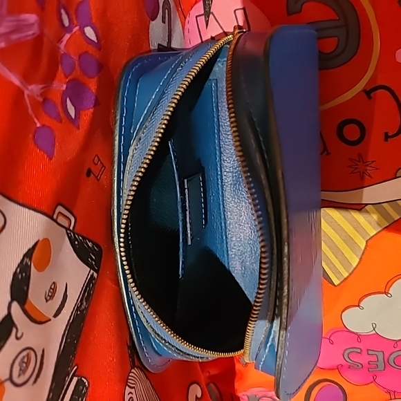 Louis vuitton EPI blue zipper pouch - Picture 10 of 13
